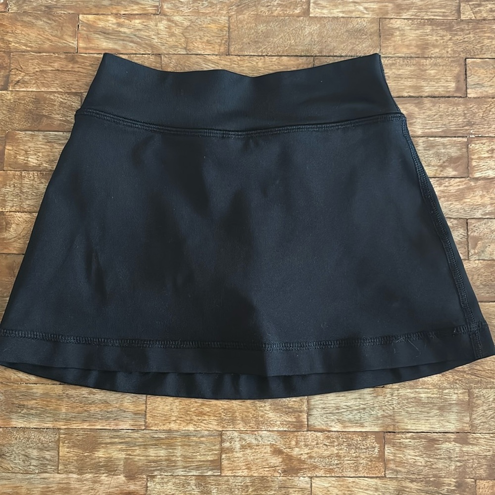 Girls triple flip athletic skirt with shorts sz 7-8